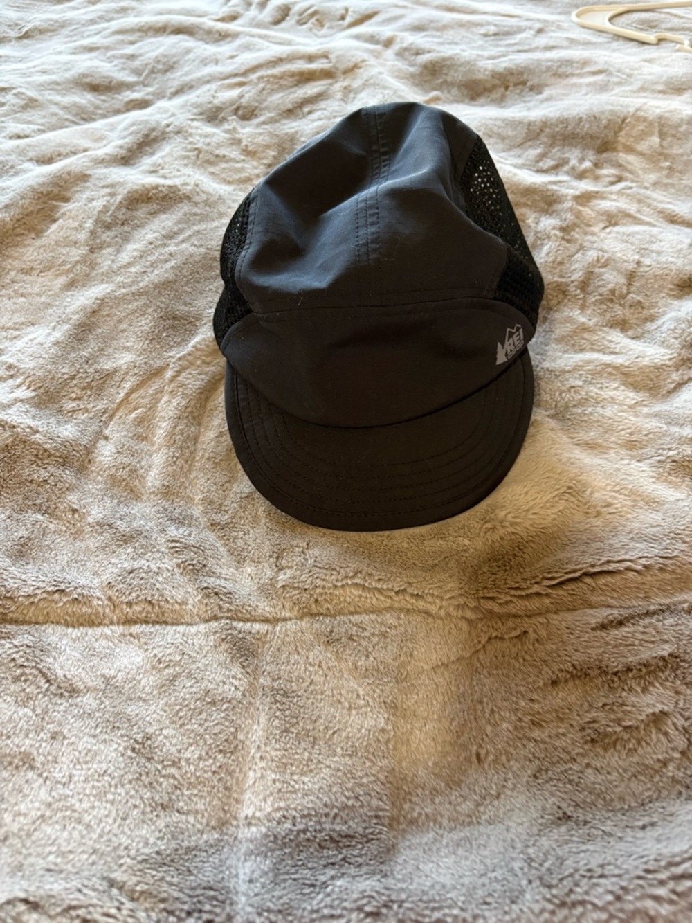 REI Black Mesh Panel Outdoor Cap